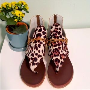 NWOT GLADIATOR Sandals with Animal Print and Rubber Soles, Euro 41